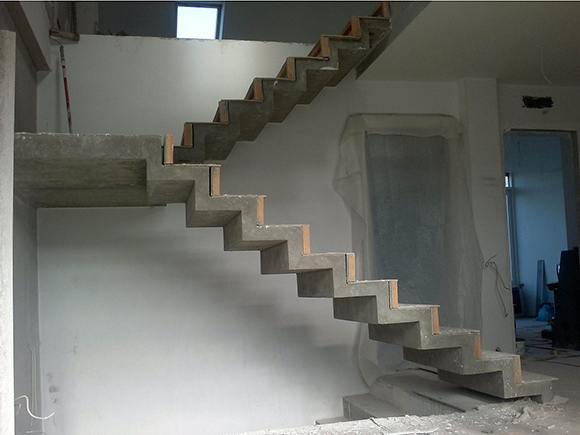 Фото 8. Заливаем бетонную лестницу.любой сложности