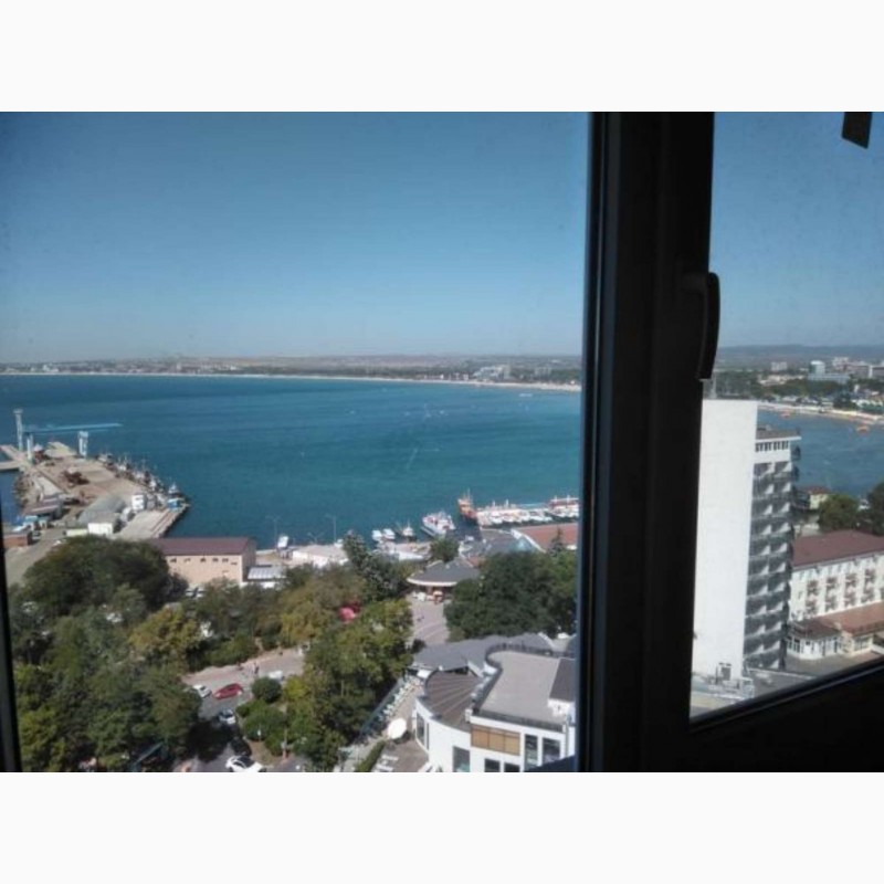 Фото 3. 20 квартир с видом на морскую бухту Анапы