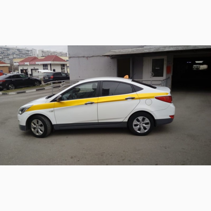 Фото 2. Оклейка Такси Пленкой по ГОСТу в Белый Желтый цвет + лицензия