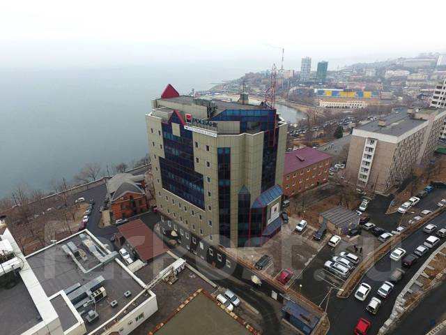 Фото 9. Здание в центре города - 6988 кв. м (парковка) во Владивостоке
