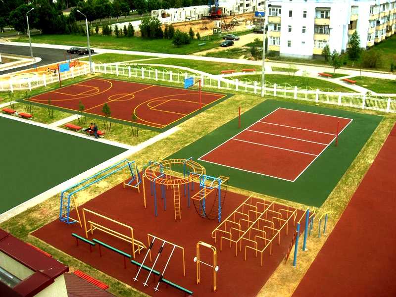 Строительство спортивных, игровых и детских площадок. Поставка и укладка покрытий