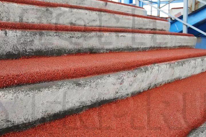 Фото 3. Противоскользящее покрытие для ступеней и лестницы по минимальной цене