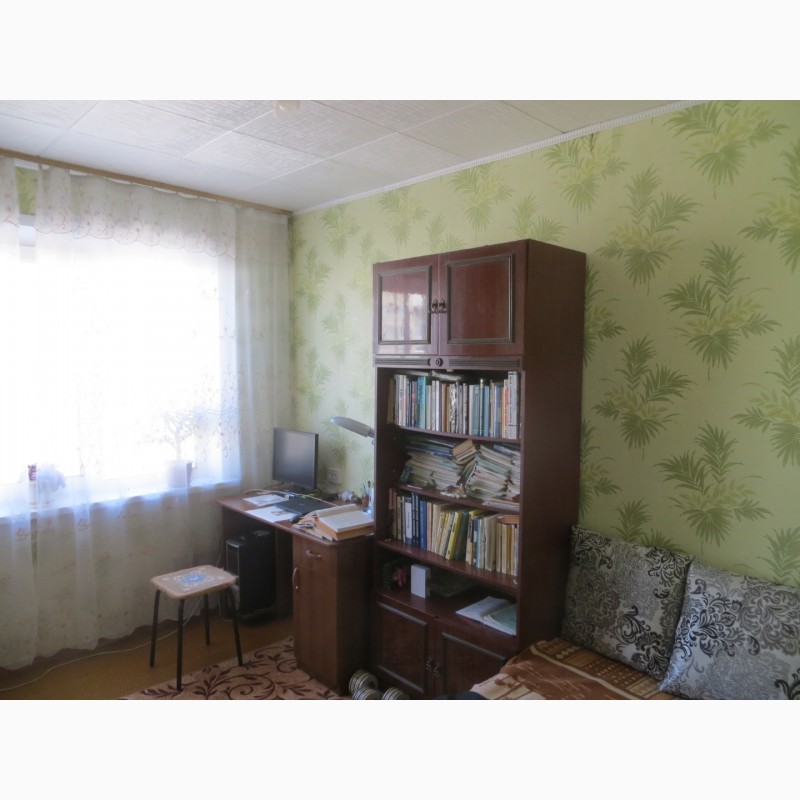 Фото 6. Продам трехкомнатную квартиру на Юго-Западном жилмассиве, г.Новосибирск