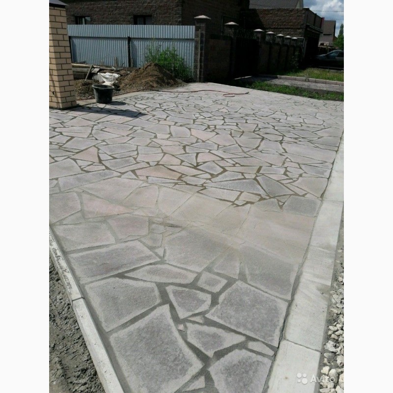 Фото 2. Укладка тротуарной плитки, брусчатки и природного камня