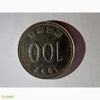 Продам монету 100 вон 1997год перевертыш