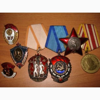 Куплю в Омске значки, медали, награды 59-75-19