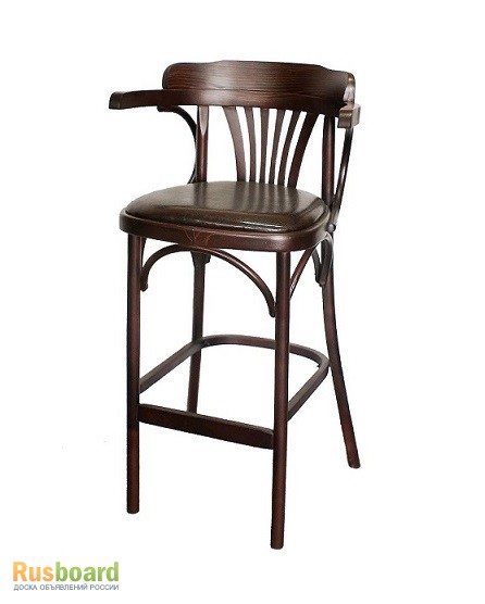 Фото 2. Барные деревянные стулья