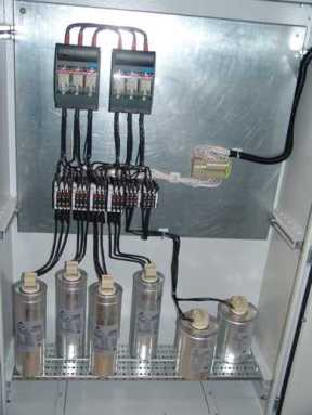 Фото 3. Конденсаторные установки компенсации реактивной мощности серии УКРМ, УКМ-58, КРМ