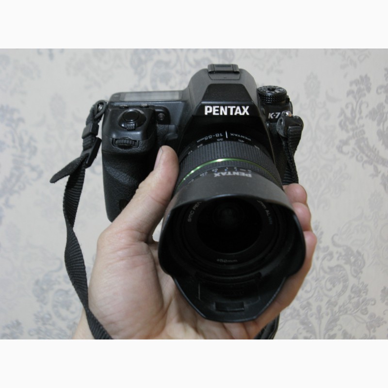 Фото 4. Pentax K-7 с объективом 18-55 SMC DA