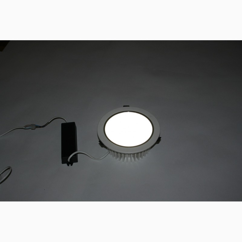 Фото 5. Встраиваемый круглый светодиодный светилдьник