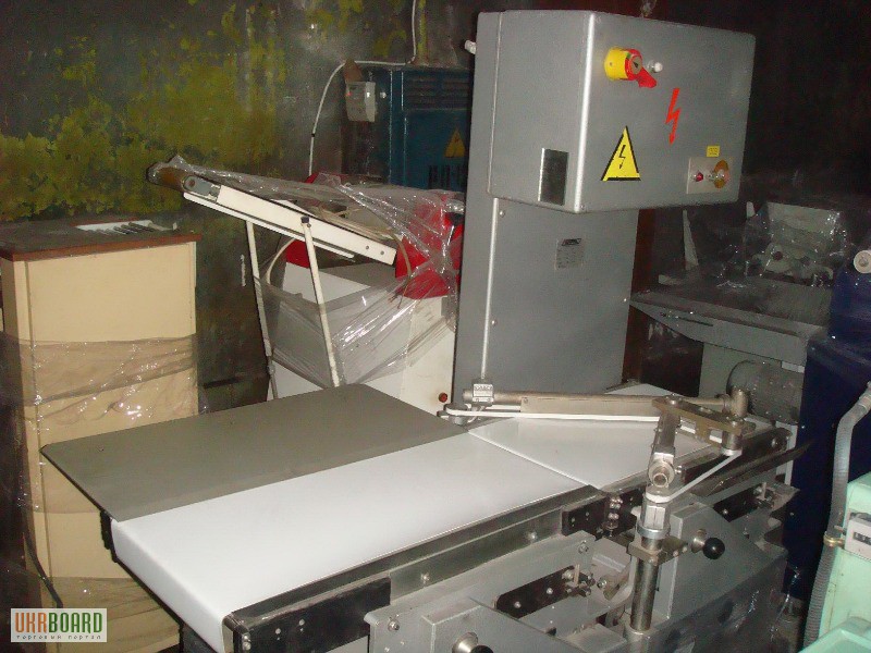 Фото 2. Упаковочное оборудование Заверточный автомат итальянской фирмы «CARLEMONTANARI»