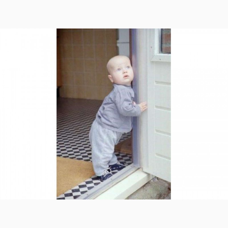 Фото 5. Защита от защемления пальцев в двери. Baby Safety