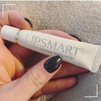 Бальзам для губ Lipsmart - моментальный эффект