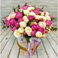 Огромный ассортимент красивых, недорогих и свежих цветов в магазине «Дом Роз» с доставкой