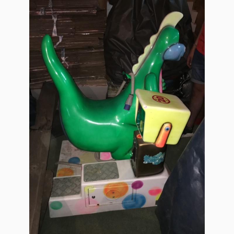 Фото 2. Продам б/у аттракцион Автомат-качалка Dino con Chitarra (Динозавр с гитарой)